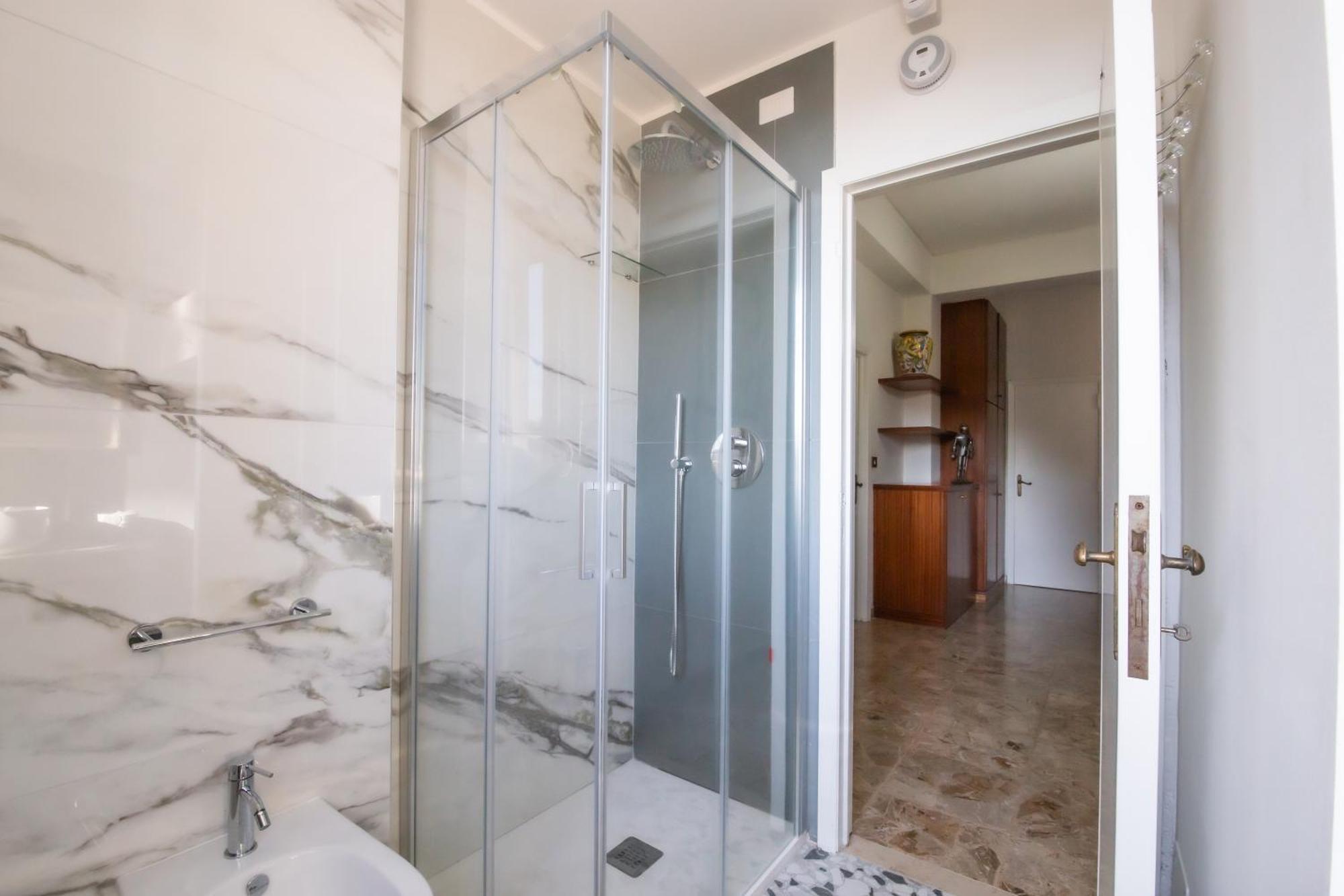 Domus Umberto - Guest House Arezzo Exterior foto